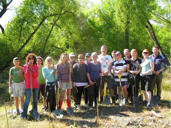 Lakes Leisure office staff and Wakatipu Trails trust volunteers enjoy a day of tree planting.